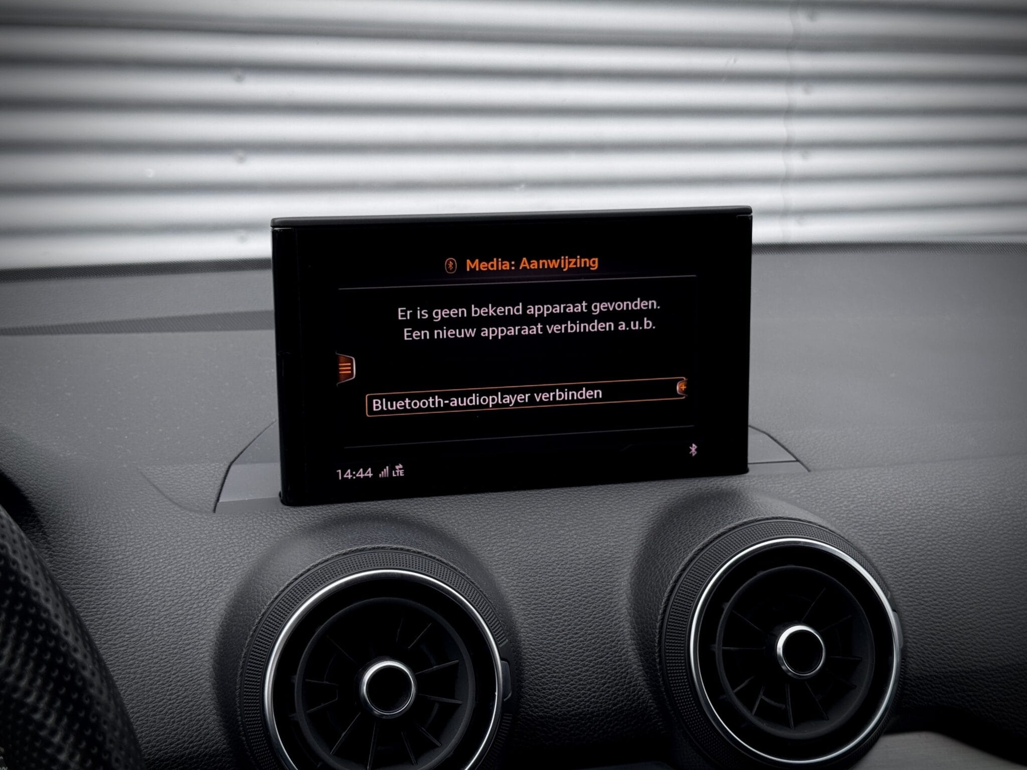 Audi Q2 — foto 18