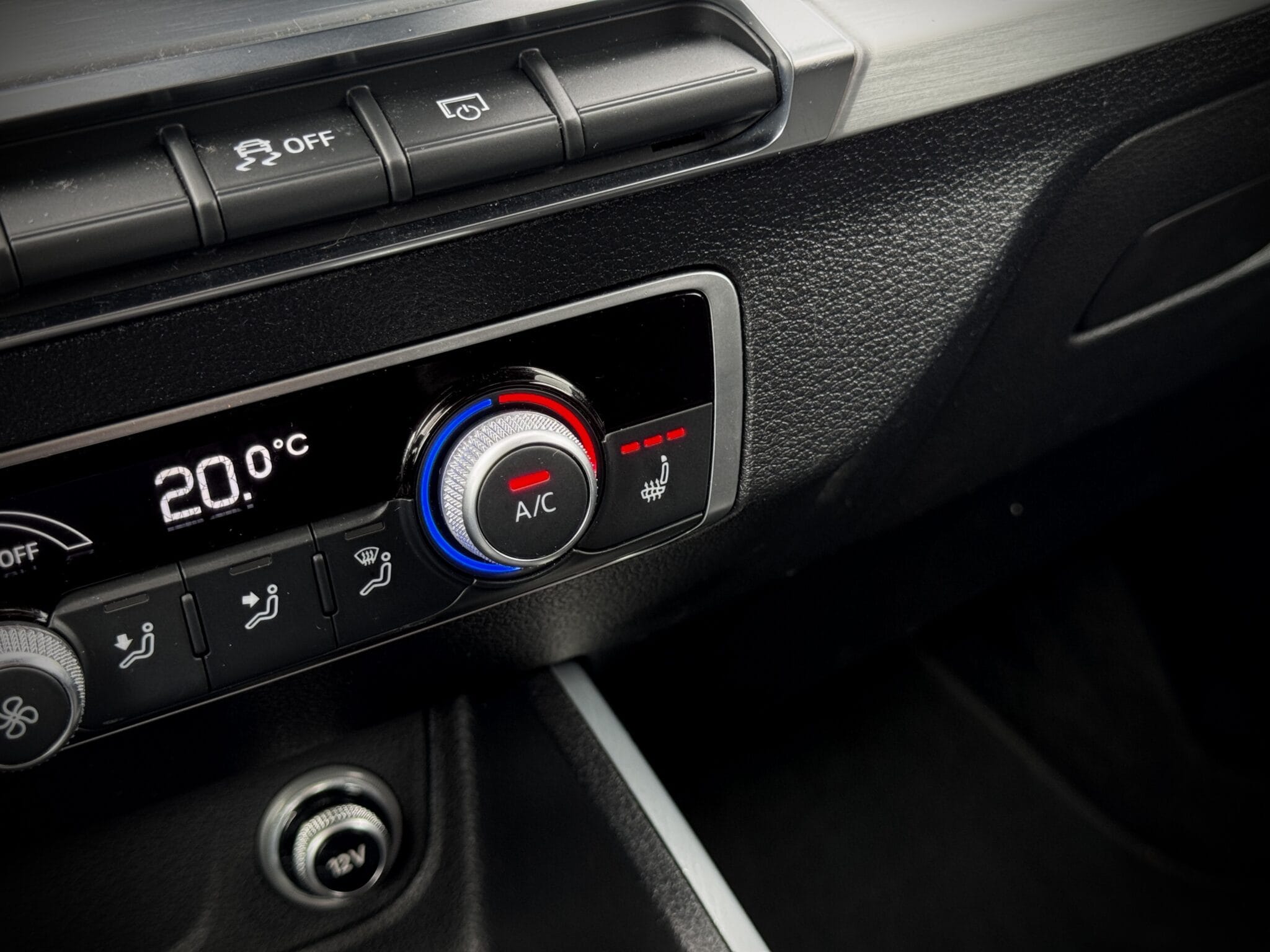Audi Q2 — foto 30