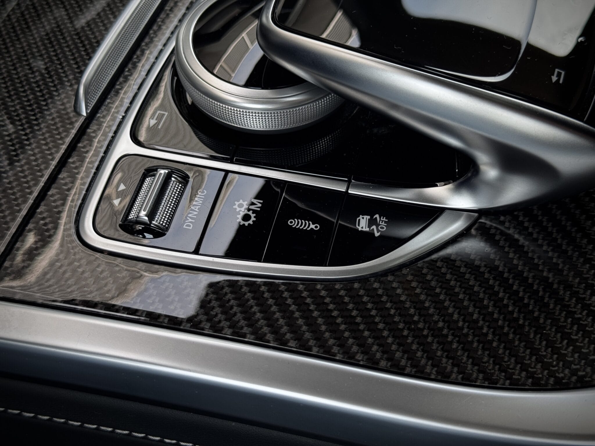 Mercedes-Benz G-Klasse — foto 35