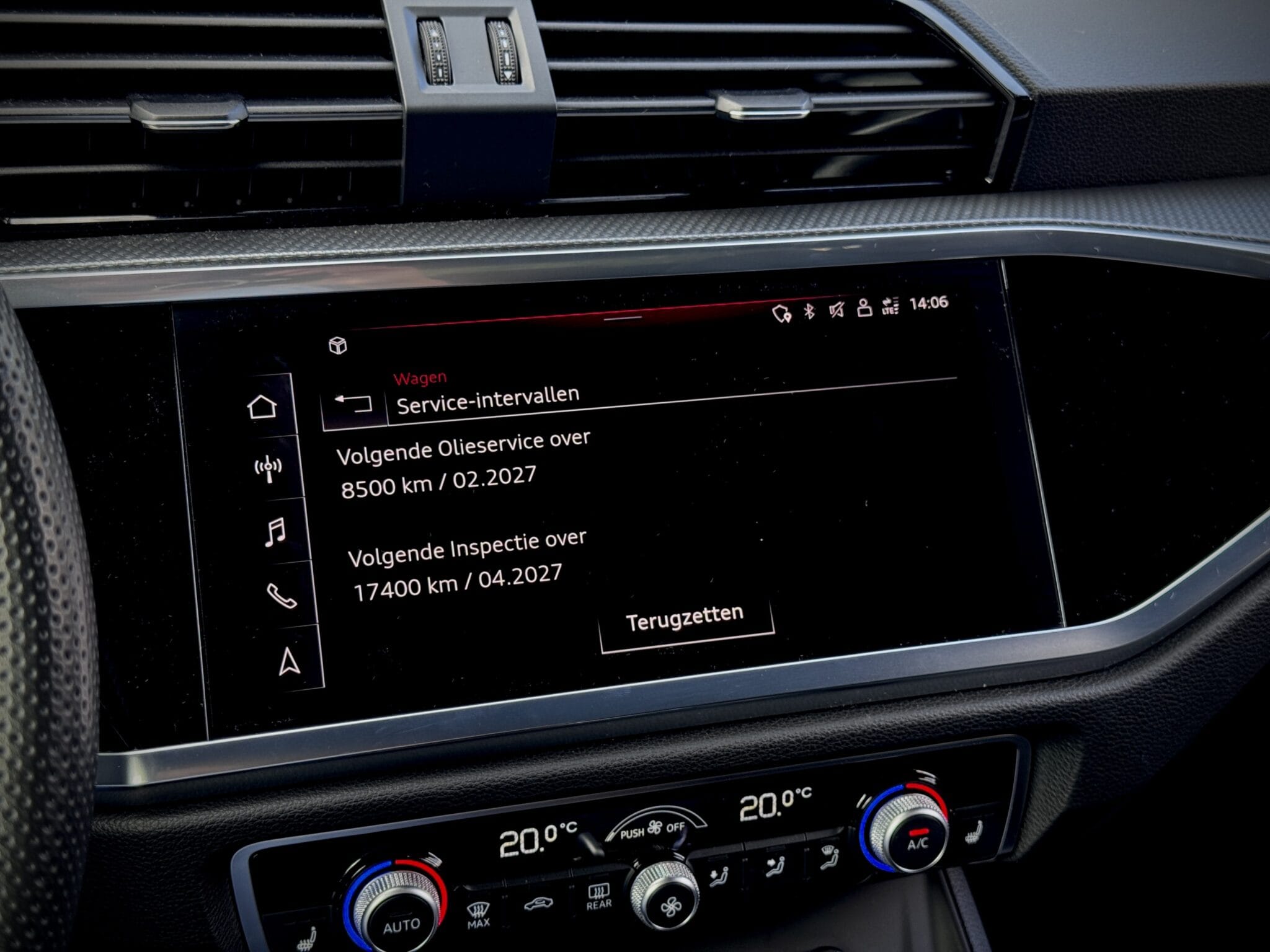 Audi Q3 — foto 16