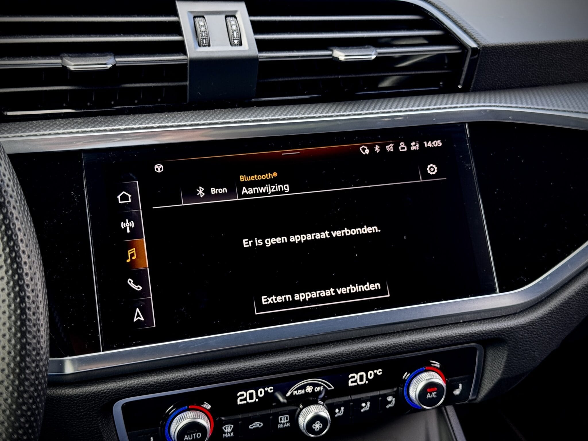 Audi Q3 — foto 19
