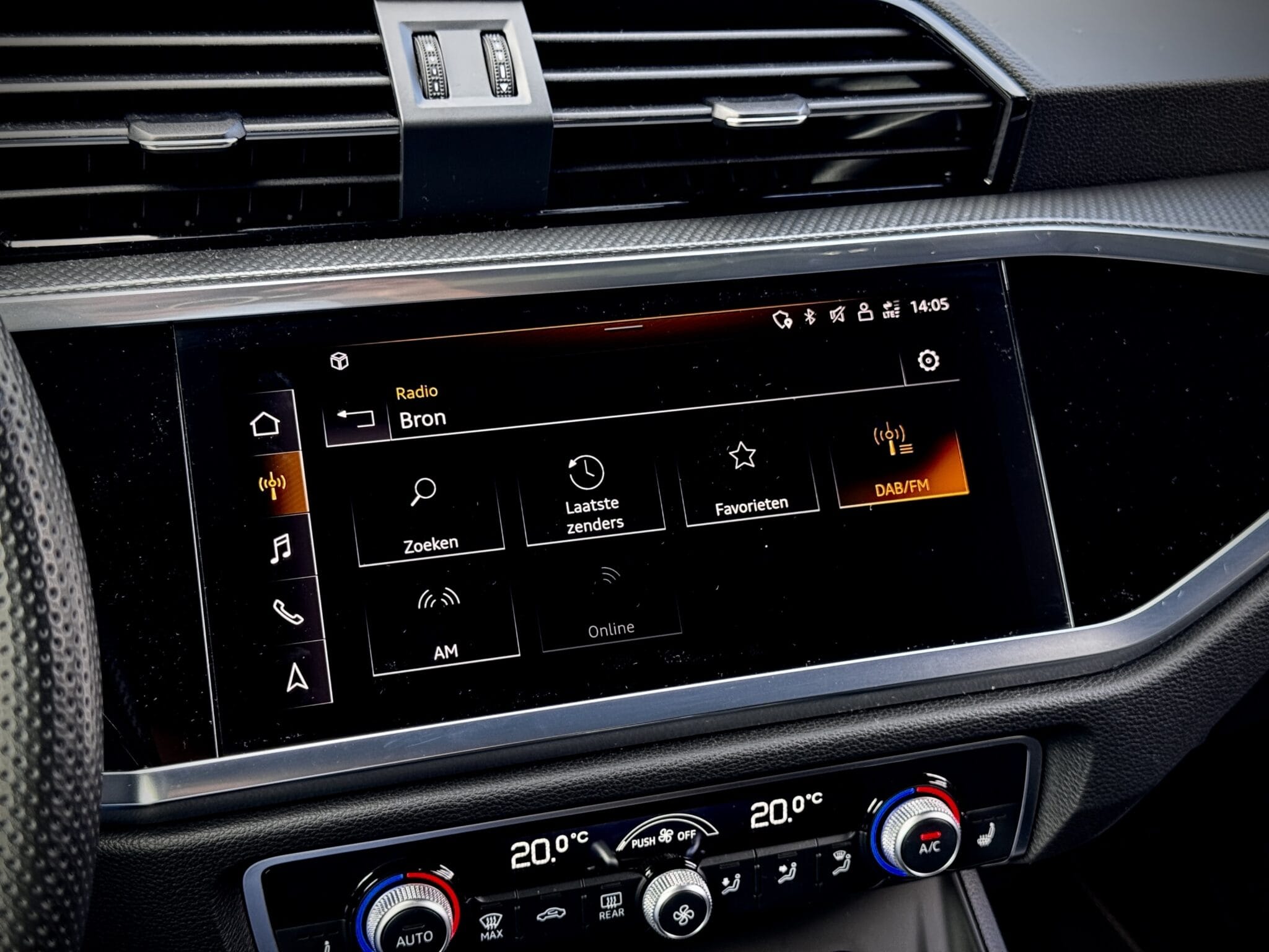 Audi Q3 — foto 20