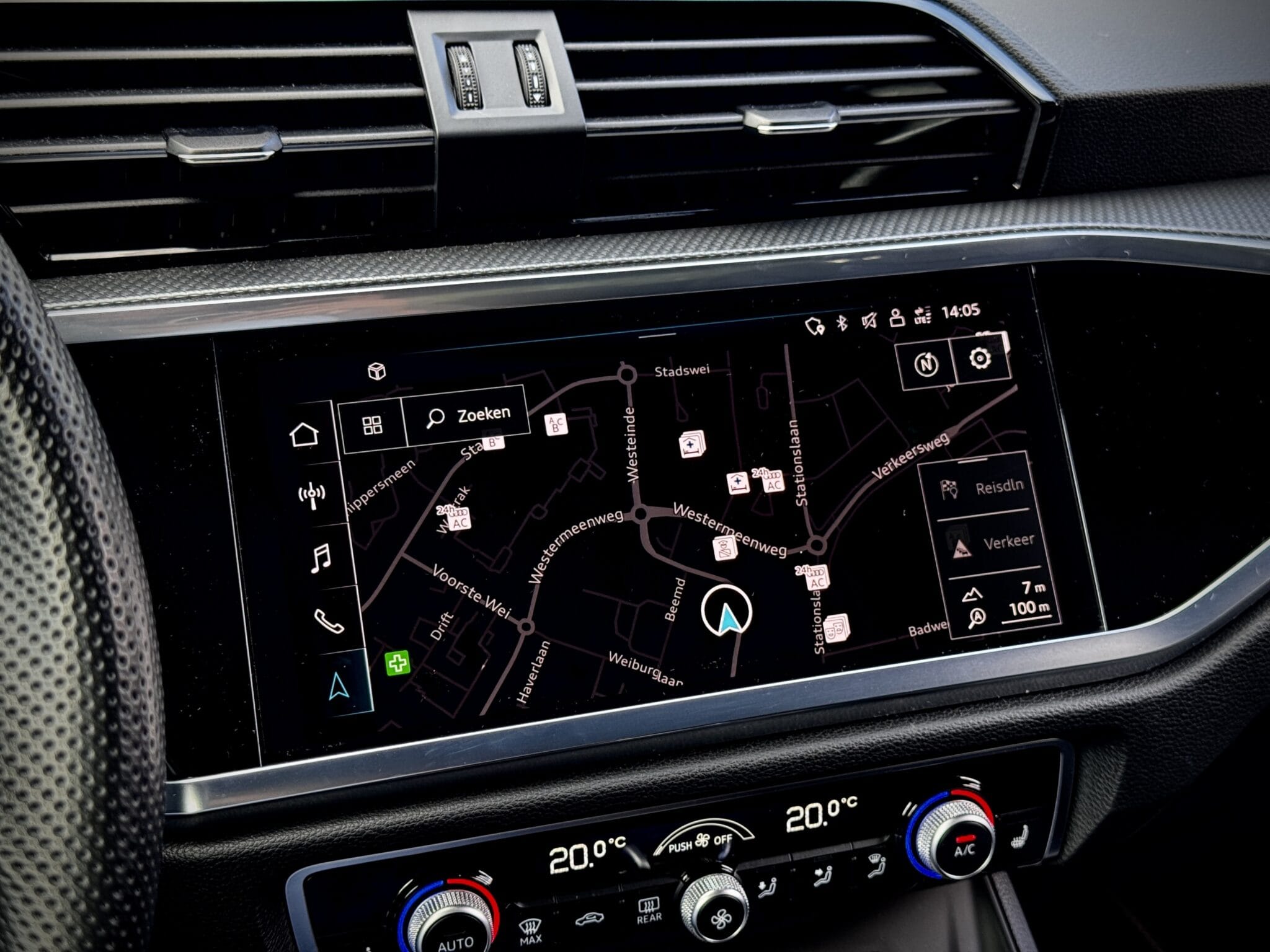 Audi Q3 — foto 22