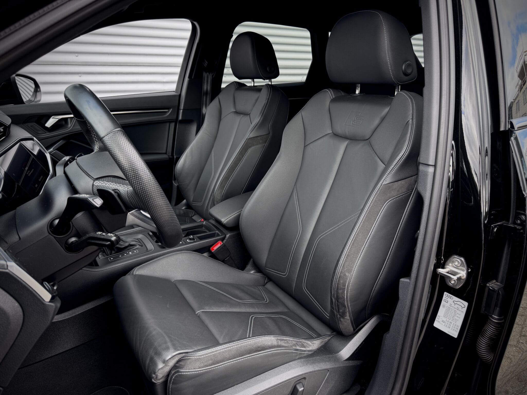 Audi Q3 — foto 52
