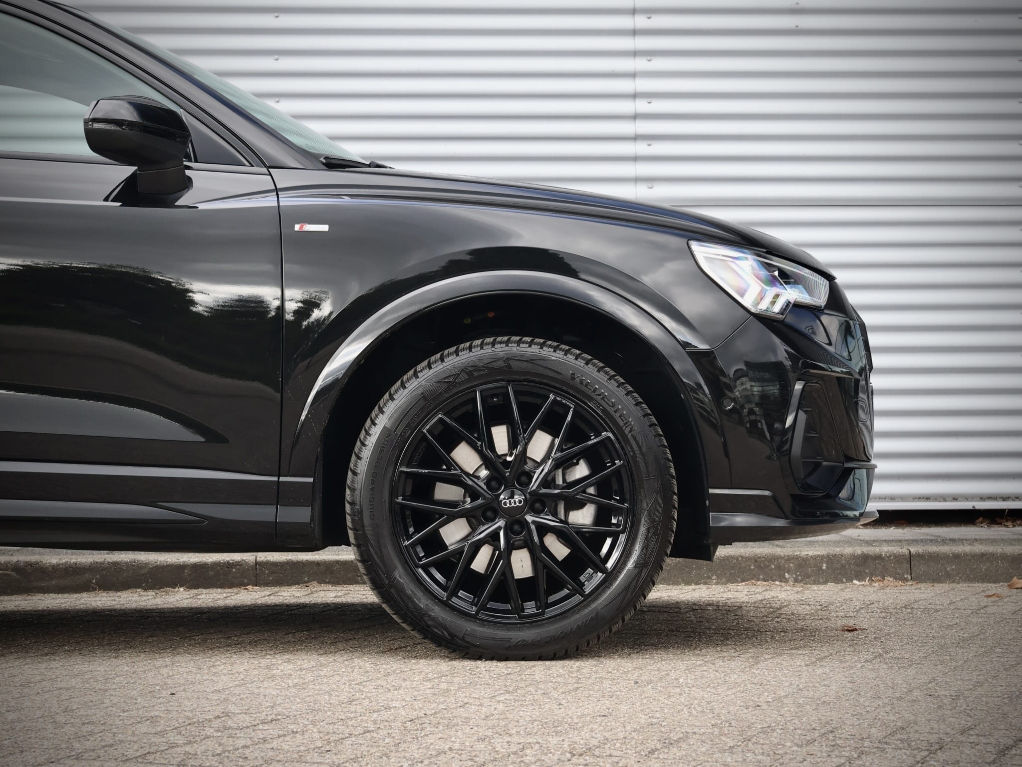 Audi Q3 — foto 55
