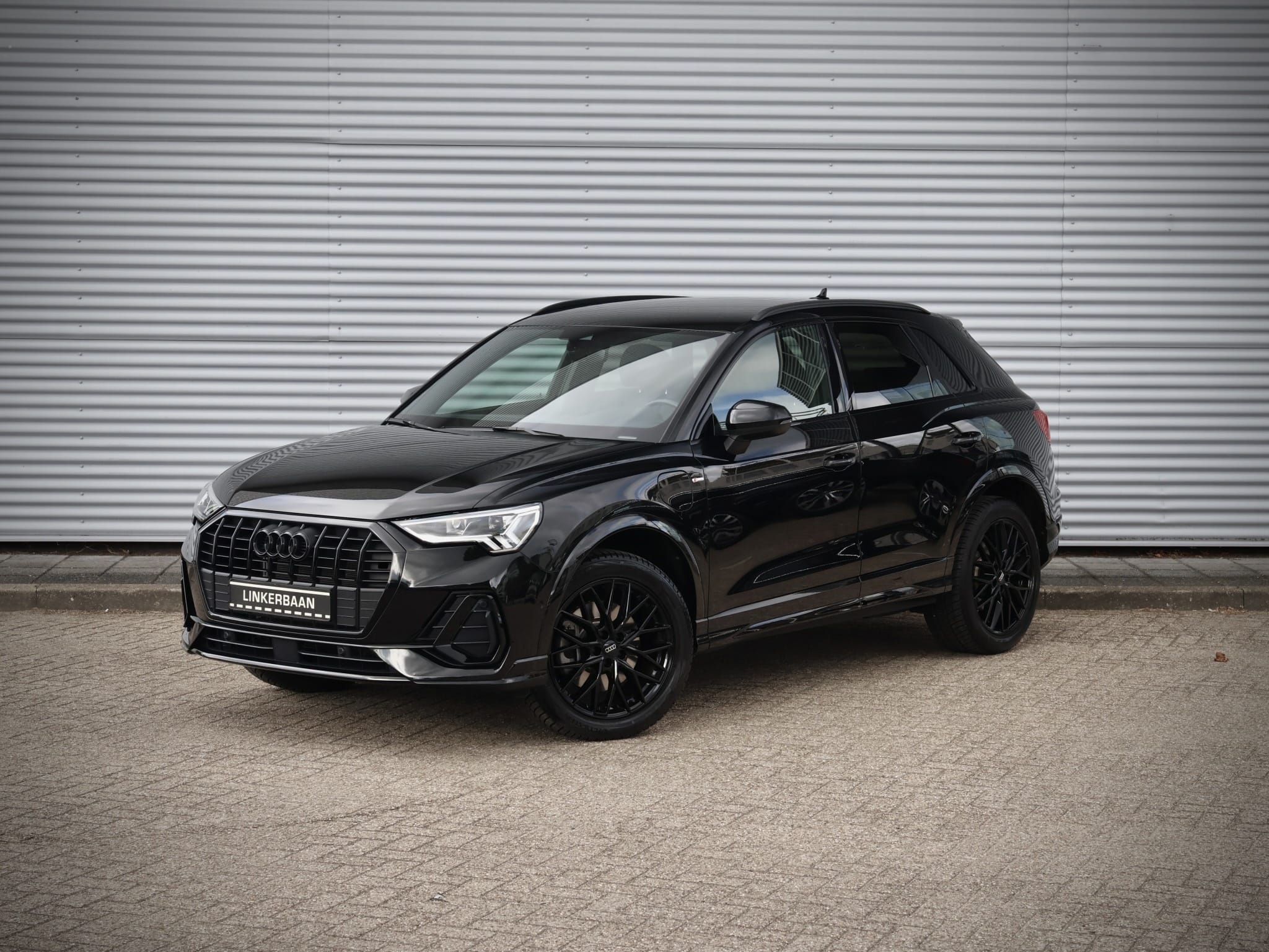 Audi Q3 — foto 58