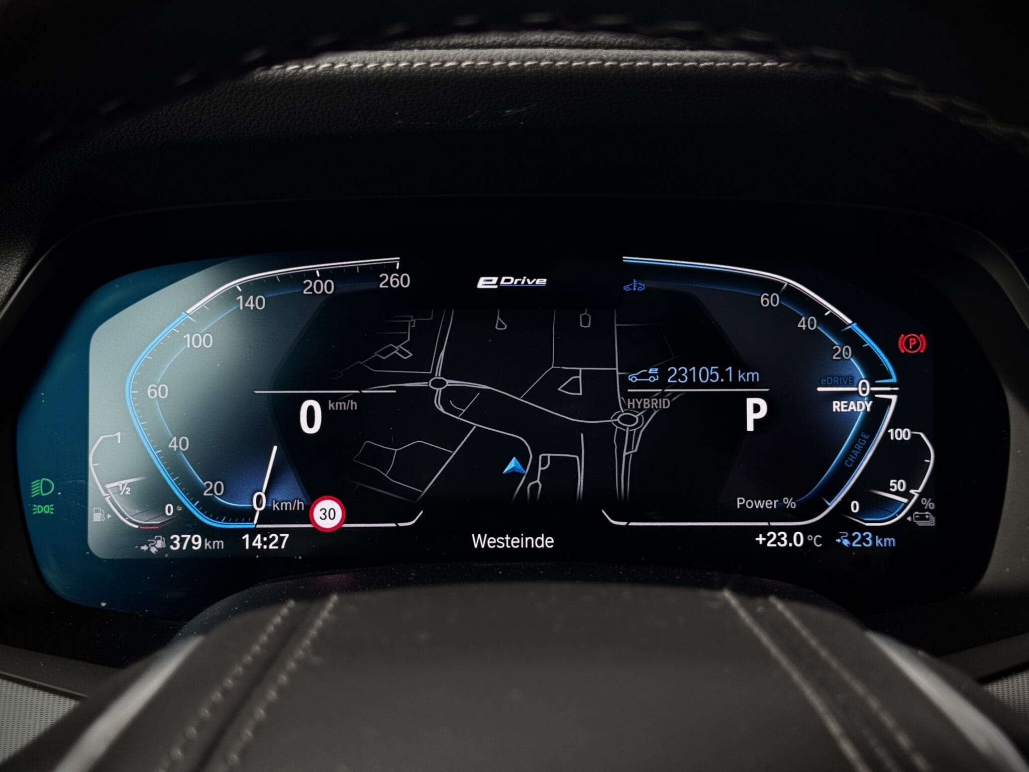 BMW X5 — foto 35