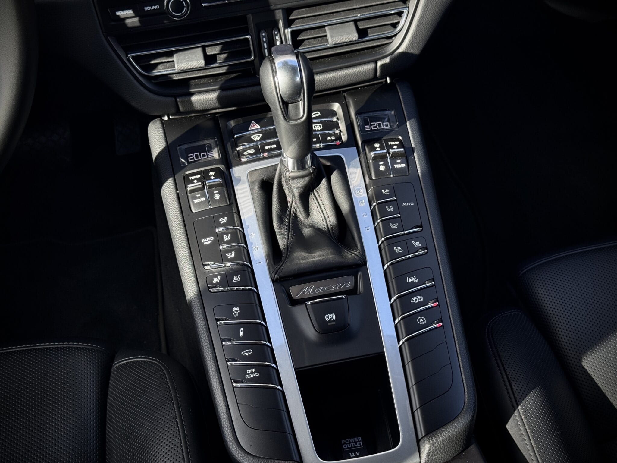 Porsche Macan — foto 10