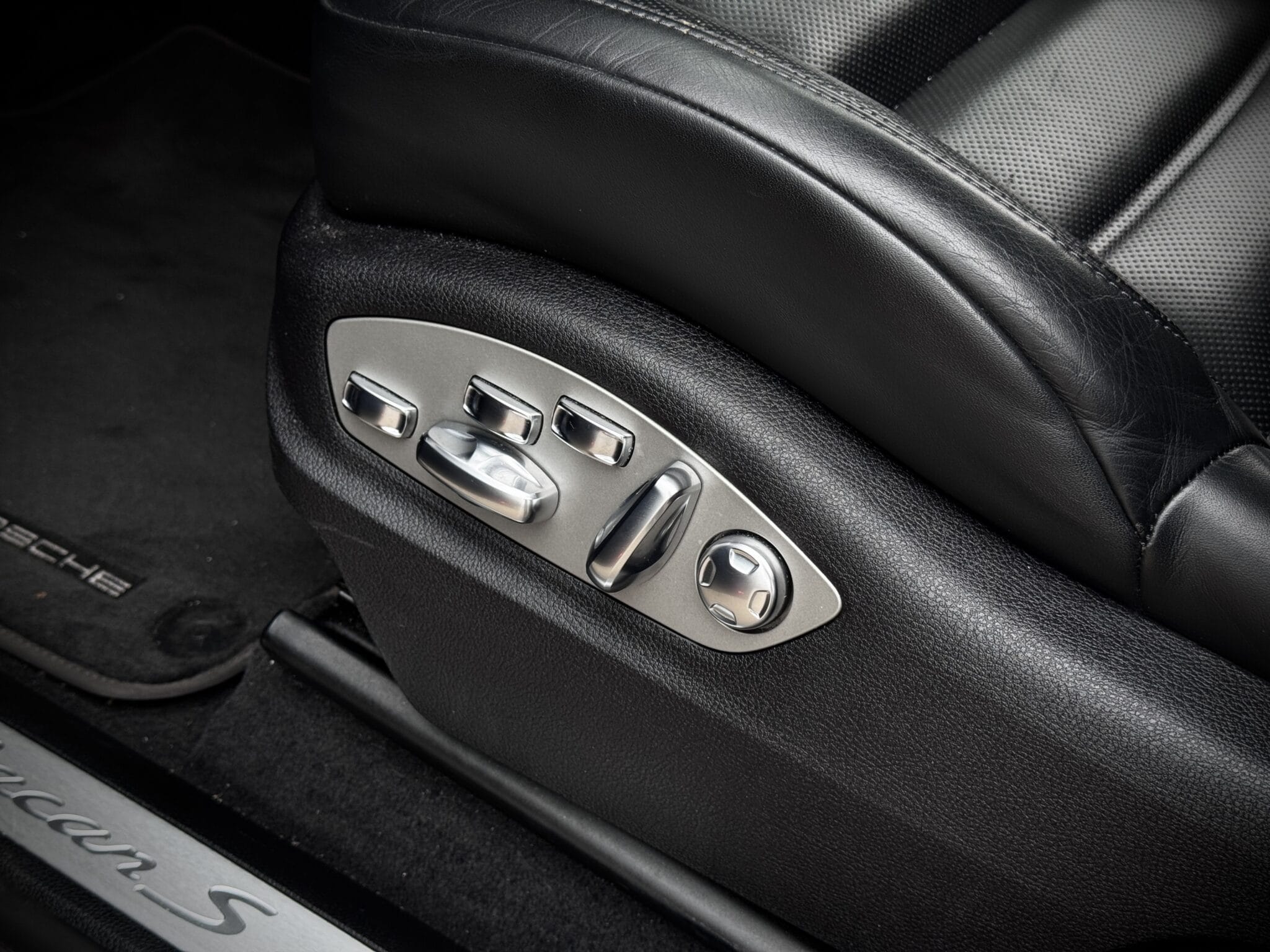 Porsche Macan — foto 6