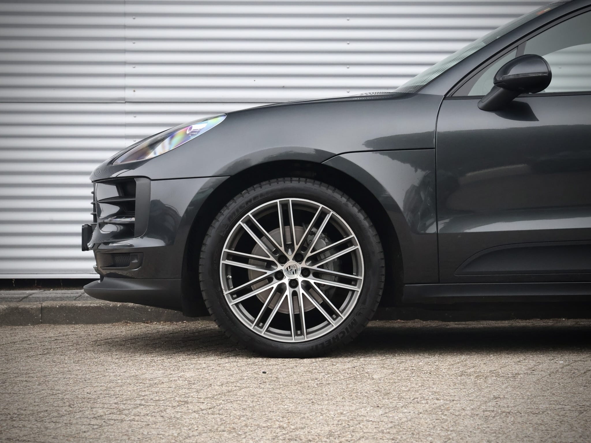 Porsche Macan — foto 9