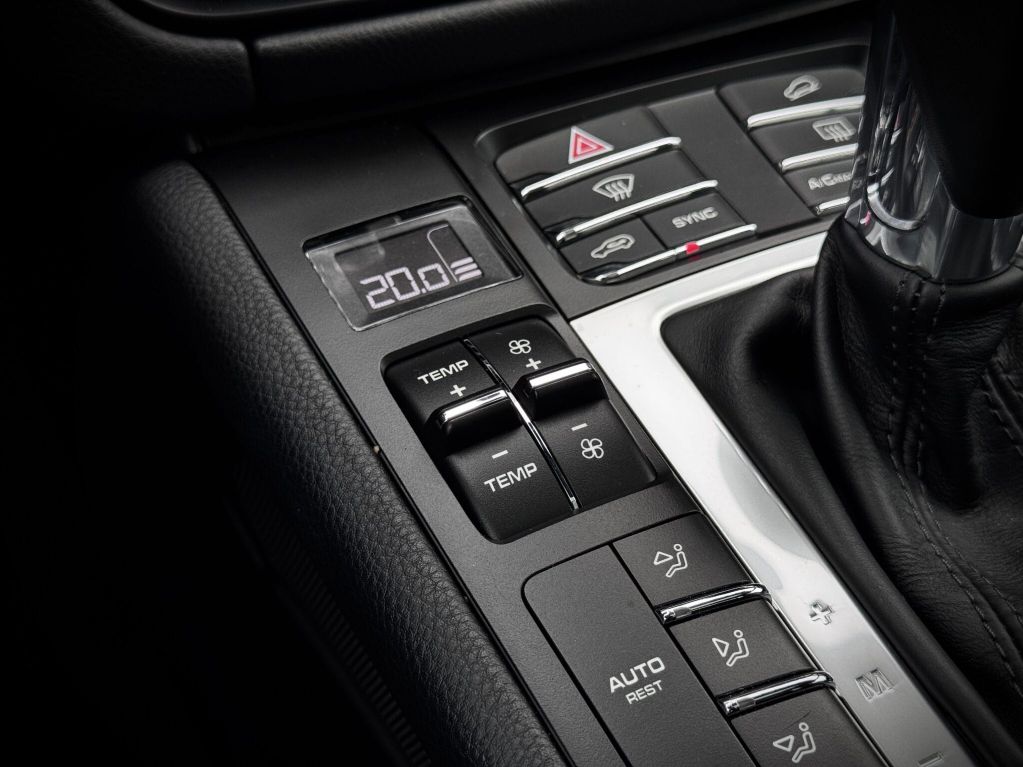 Porsche Macan — foto 33