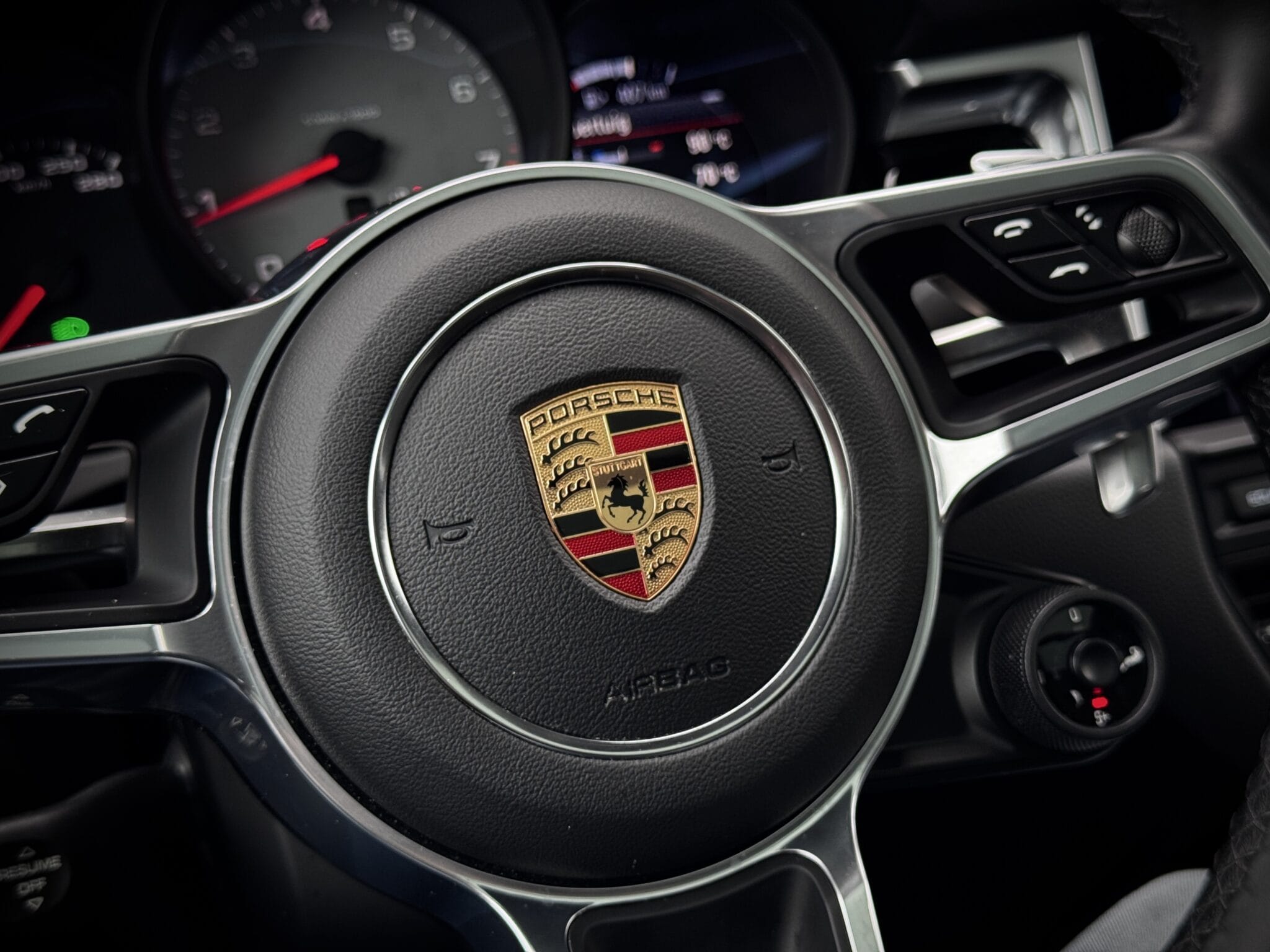 Porsche Macan — foto 51