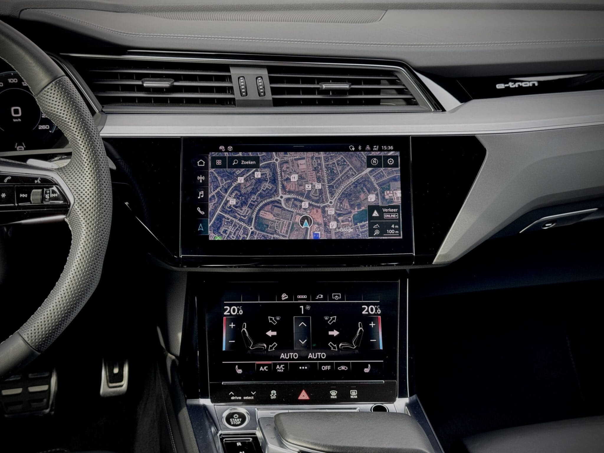 Audi Q8 Sportback e-tron — foto 16