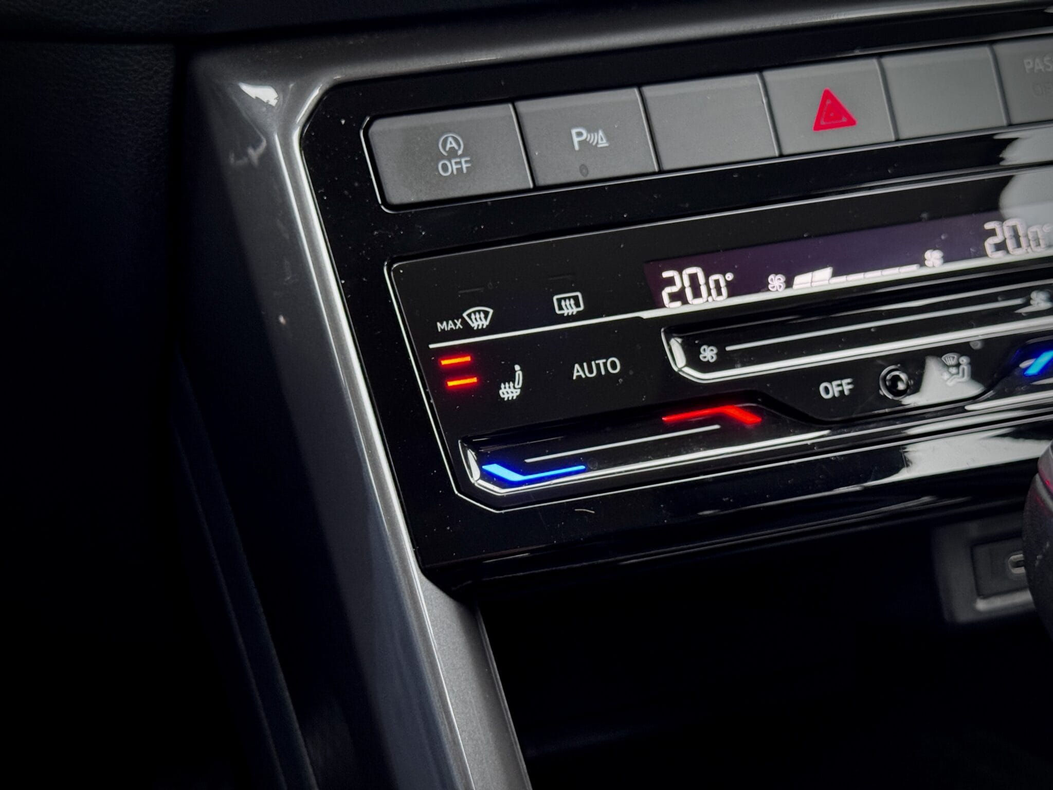 Volkswagen T-Cross — foto 21