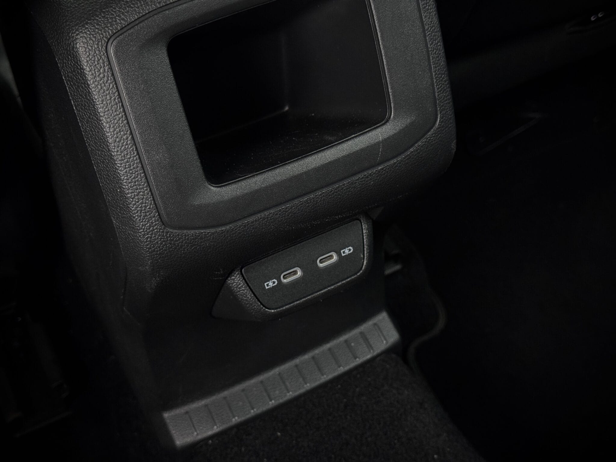 Volkswagen T-Cross — foto 40
