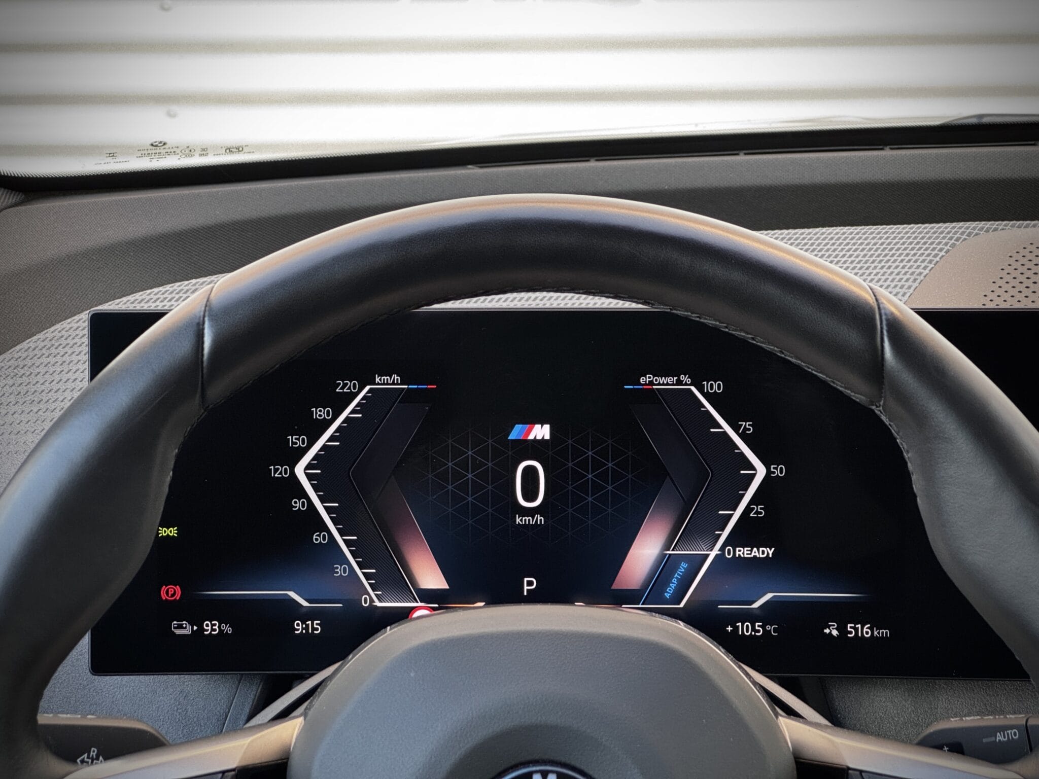 BMW iX — foto 37