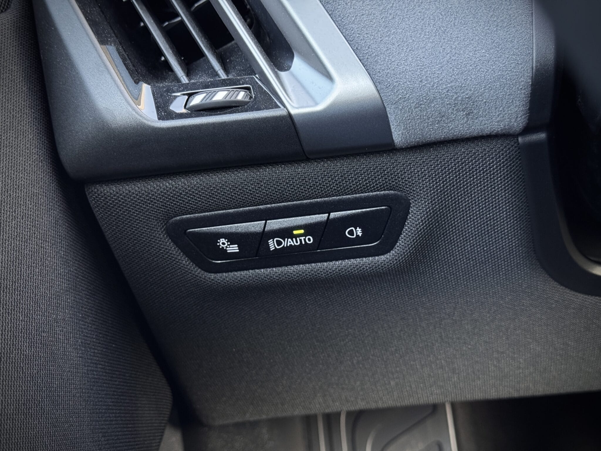 BMW iX — foto 55