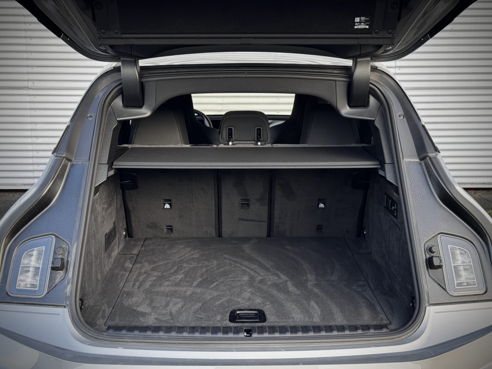 BMW iX — foto 59