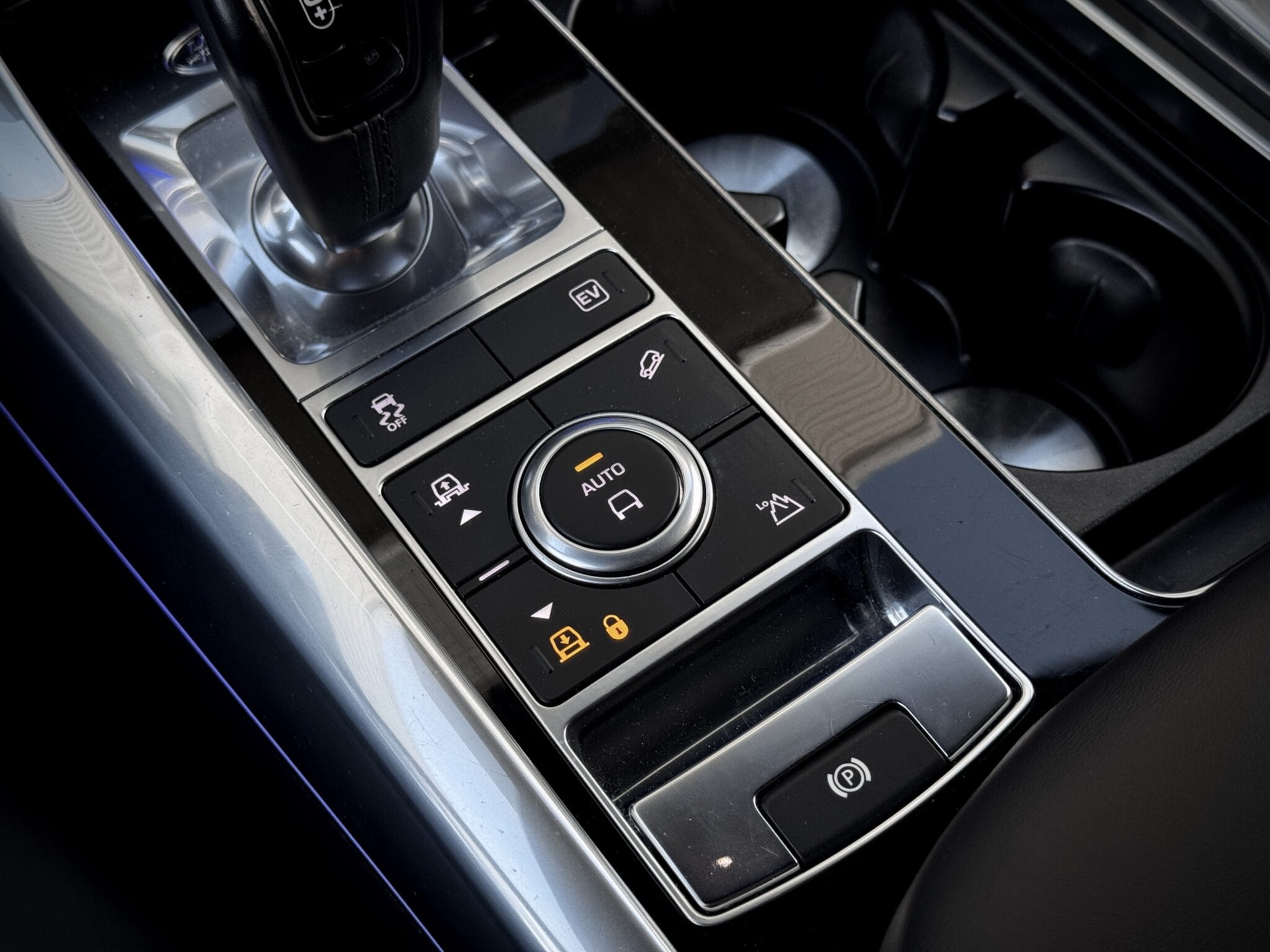 Land Rover Range Rover Sport — foto 28
